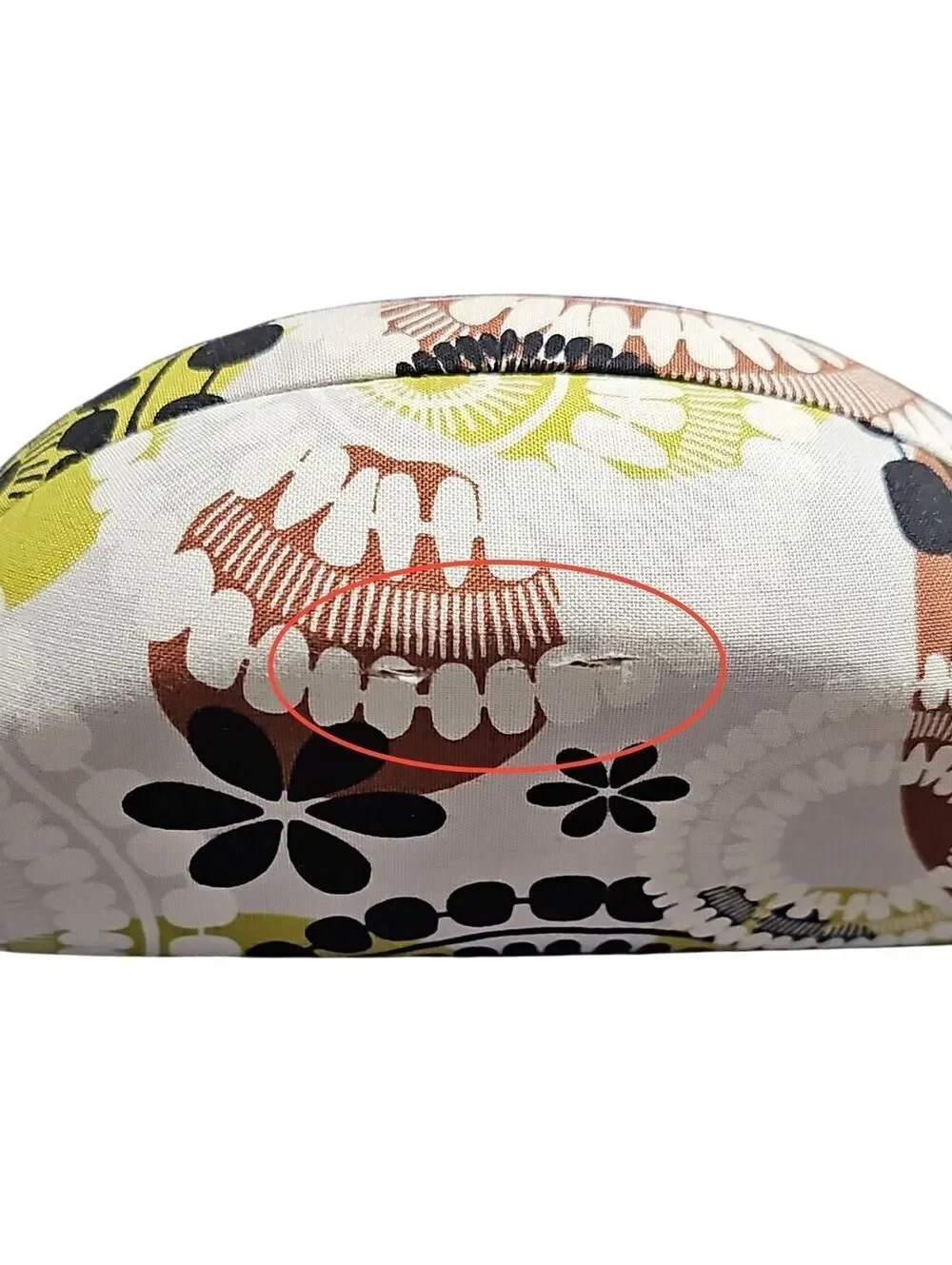 Vera Bradley Eyeglass Case – Floral Pattern – Signs of Wear & Tear - Read